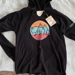 NWT Women's National Park Black Graphic Hoodie Sweater, Size Small